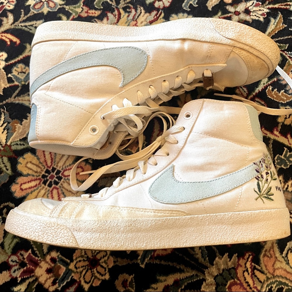 Nike Blazers - RARE INDIGO COLOR - Size Men’s 8